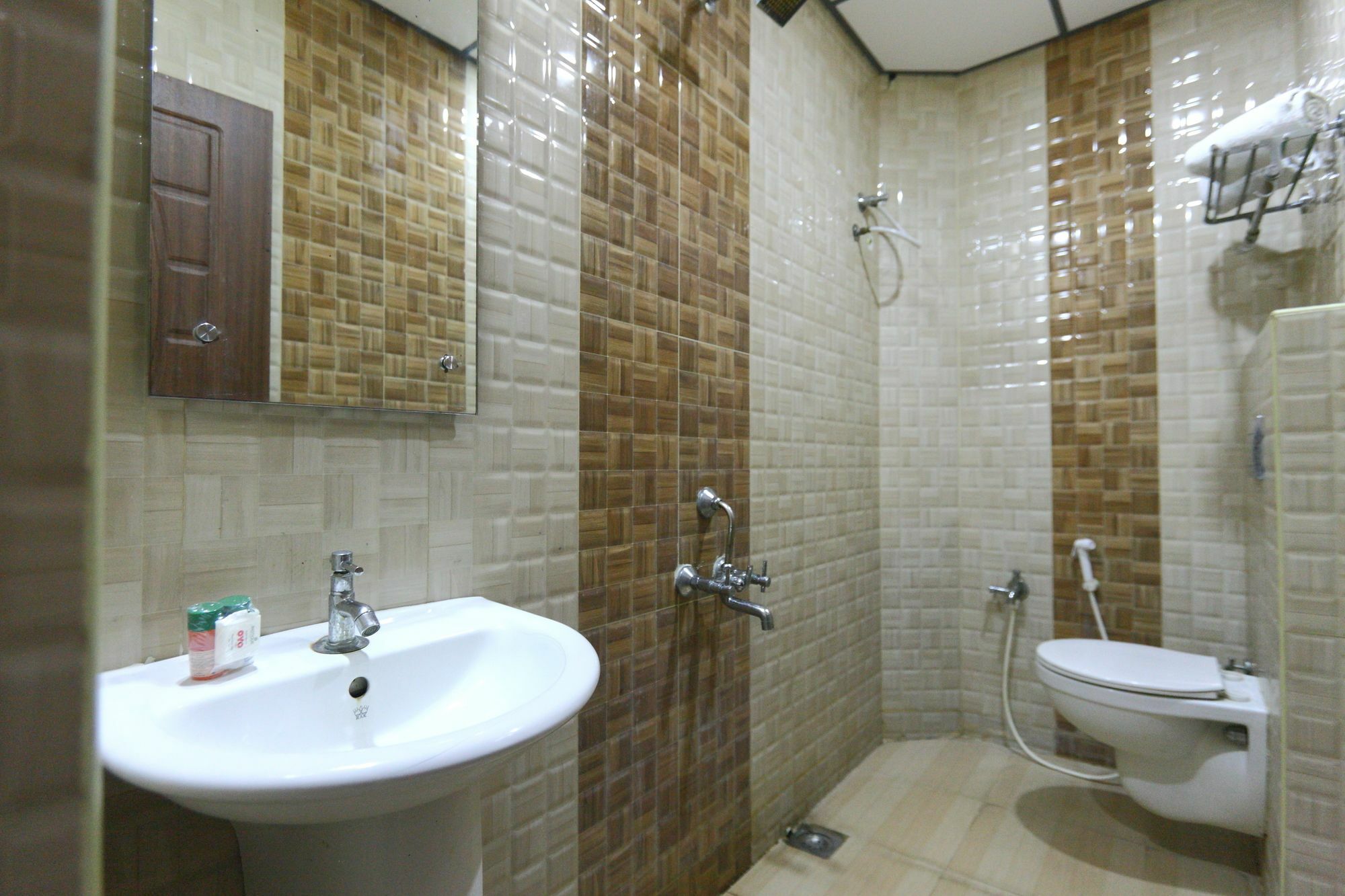 Hotel O Raaj Residency Chennai Exterior photo